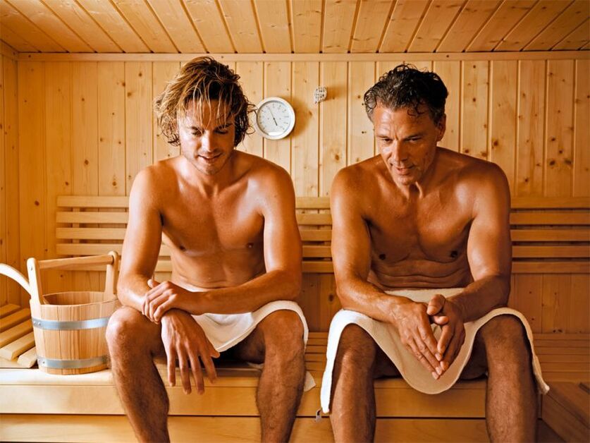 Men visit sauna to treat prostatitis